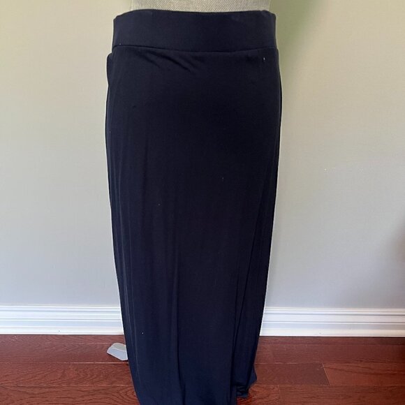 The Limited Navy Blue Maxi Skirt Size M EUC - Picture 3 of 3